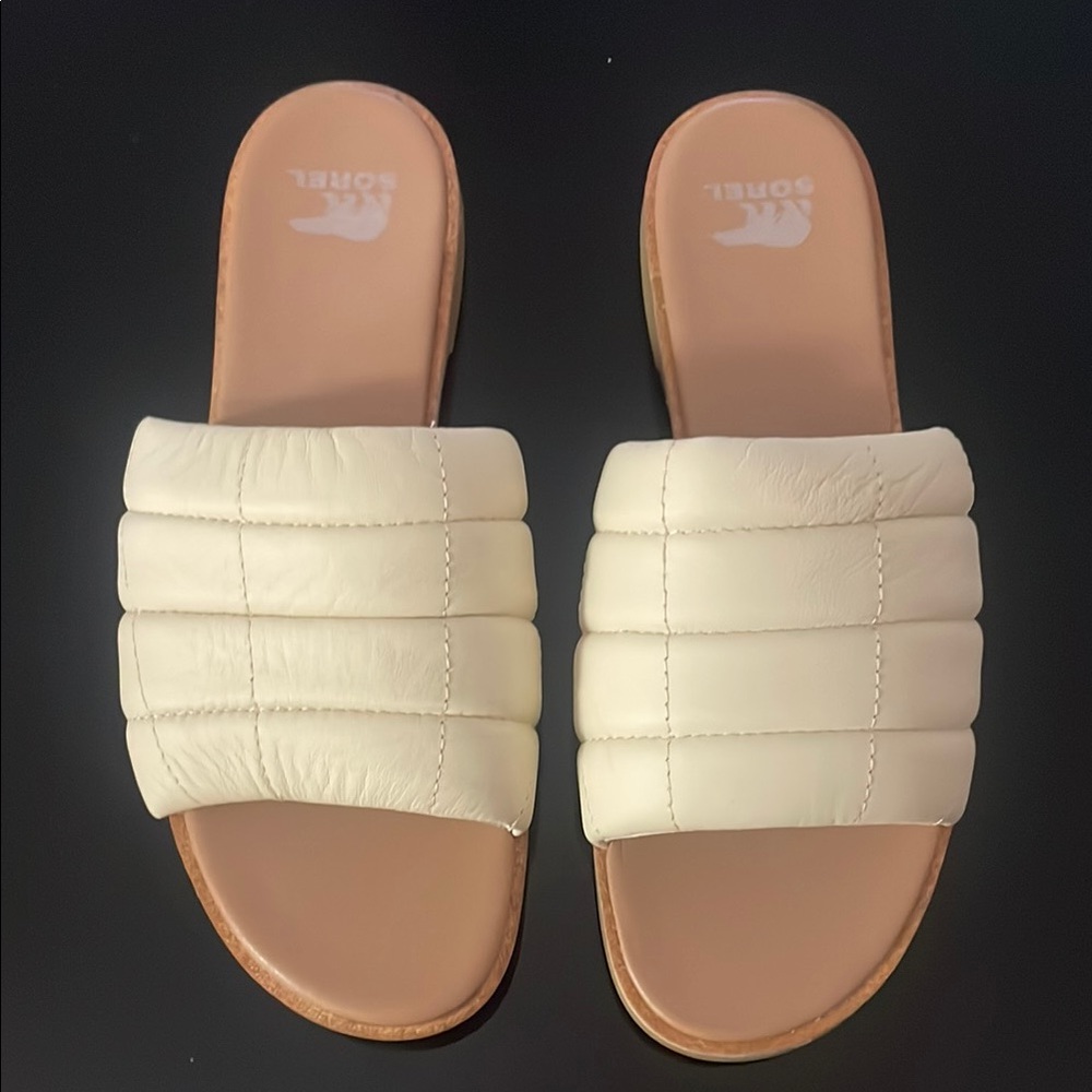 Sorel Cream Quilted Slide Sandals